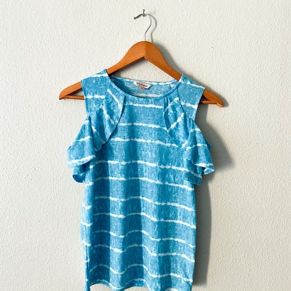 Juicy Couture Tops - Juicy Couture Light Baby Blue Sleeveless Ruffle